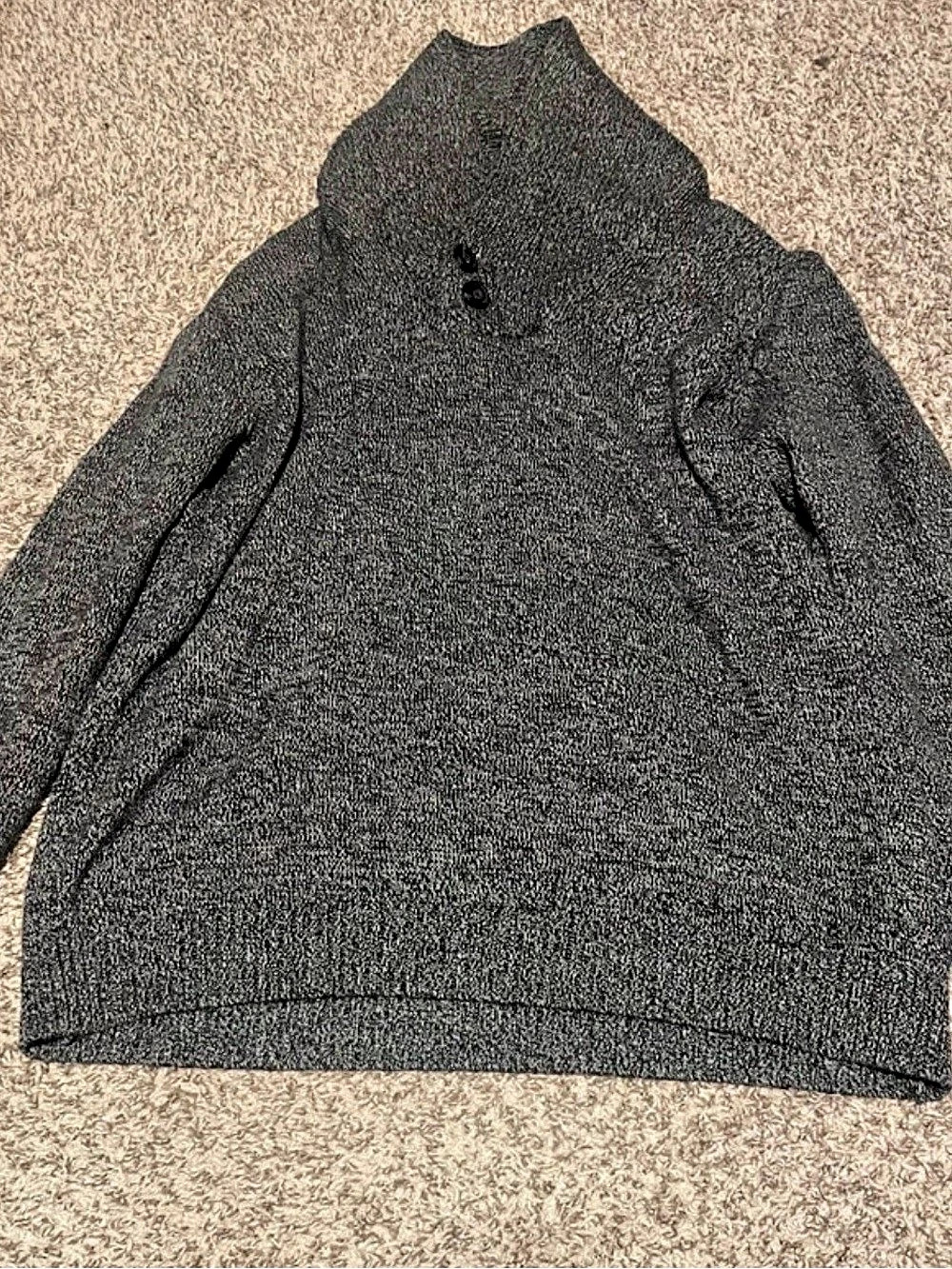 IZOD Men's Turtleneck Sweater Gray & Black Large